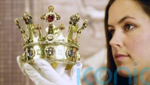 Queen Elizabeth II&rsquo;s official biographer named