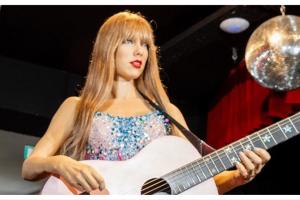 'Jedward in a wig' - Social media reacts to unveiling of Taylor Swift waxwork in Dublin