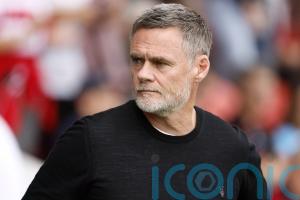 Bradford’s control delights Graham Alexander in victory over Reading