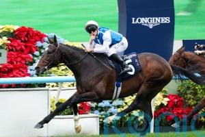 Sosie sparkles with Hong Kong Vase victory