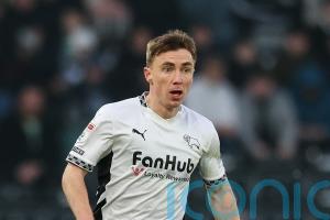 Play-off rivals Bolton and Stockport share derby spoils