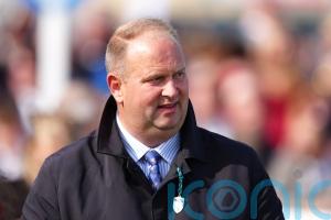 Menuisier looking for Inis Mor clues in Nell Gwyn