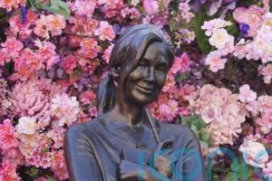 Bridget Jones statue becomes permanent fixture on Leicester Square trail