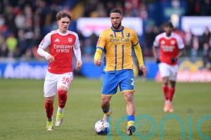 Tyler Roberts scores winner as Mansfield hamper Stockport’s play-off push