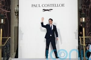 Famous artists go ‘incognito’ as unique charity fundraiser marks 10 years