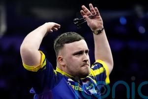 Put that phone down – Phil Taylor urges Luke Littler to limit social media use