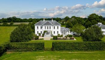 GALLERY: This Georgian style Kildare home will set you back a cool &euro;2.8m