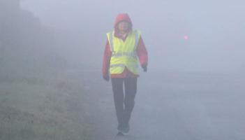 Donegal garda&iacute; again highlight the importance of wearing hi-vis clothing in winter