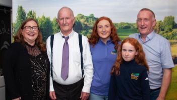 Outstanding Offaly golfing prospect presented with honorary life membership by Esker Hills