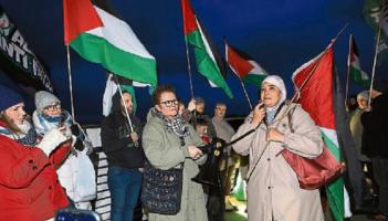 Majida al Askari speaking at the 2024 New Year's Eve 'Vigil for Palestine'.