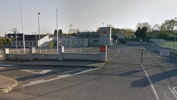 Concerns of litter near special school in Kildare