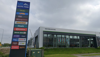 "Pressure cooker" - Calls for urgent changes to M1 Retail Park exits