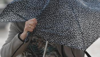 ALERT: Met &Eacute;ireann issues weather warning amid 'very strong and very gusty' westerly winds