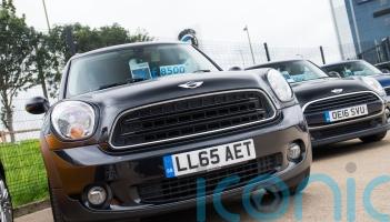 How can I make choosing a new car as easy as possible?