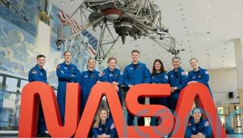 Nasa’s 10 newest astronauts chosen from more than 8,000 applicants