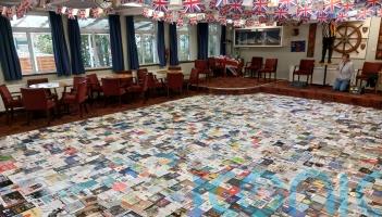 Second World War veteran celebrates 100th birthday with 16,000 cards