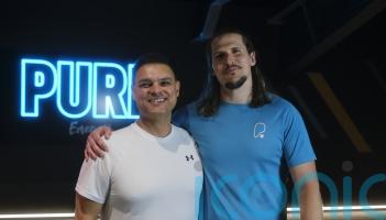 Gym manager who survived cardiac arrest forms unlikely bond with gym member after ‘saving his life’ from same condition