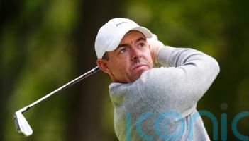 Rory McIlroy on course for &lsquo;amazing&rsquo; end to season after late birdies in Dubai