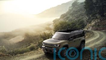 Jeep reveals rugged Recon electric off-roader