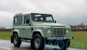 Final Land Rover Defender Heritage Edition to go under the hammer next week