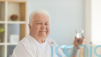 6 signs you&rsquo;re not drinking enough water