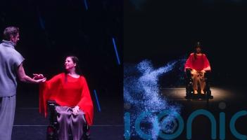 Paralysed ex-professional dancer reclaims stage thanks to technology translating her brainwaves into dance moves