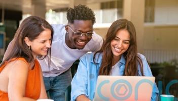 Could the &lsquo;admin night&rsquo; TikTok trend help you stay on top of your finances?