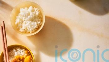 Ping Coombes&rsquo; sweet and sour pork with pineapple and kiwi recipe