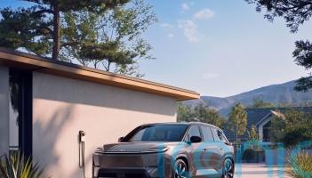 Toyota reveals Highlander seven-seat electric SUV