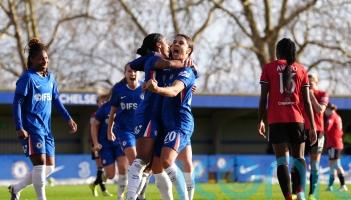 Chelsea snatch extra-time winner against Manchester United in FA Cup