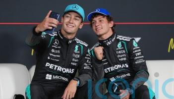 George Russell wants to &lsquo;make hay&rsquo; after dominating Australian GP qualifying