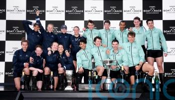 Cambridge win men&rsquo;s Boat Race after Oxford end losing run in women&rsquo;s event