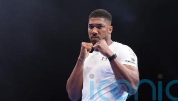 Anthony Joshua on track to fight Tyson Fury in November &ndash; Eddie Hearn