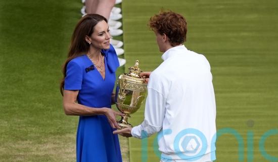 Kate presents Wimbledon men&rsquo;s trophy on Centre Court