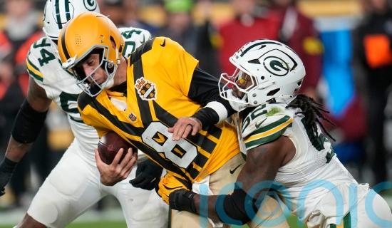Aaron Rodgers upstaged by Jordan Love as Green Bay Packers beat Pittsburgh
