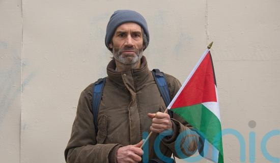Playwright embarks on 181-mile Pilgrimage4Palestine fundraising walk while fasting as &lsquo;gesture of solidarity to Muslims&rsquo;