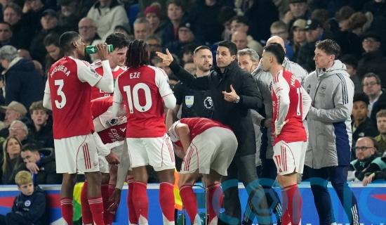 Arsenal title would come with an asterisk due to style of play &ndash; Alan Pardew
