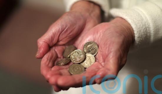 Moving money to savings account at end of month &lsquo;simple step&rsquo; to higher returns