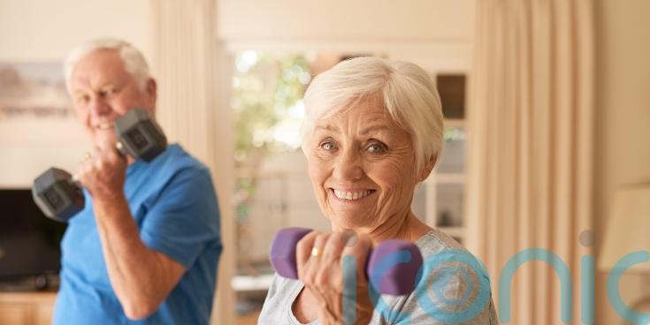 7 mistakes to avoid when starting strength training as a senior