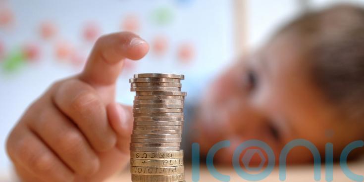 Should you give your children pocket money?