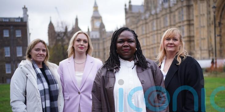 Nurse fears losing job after speaking out in patient pronoun row