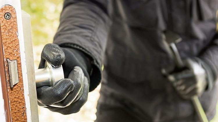 An Garda S&iacute;och&aacute;na's Operation Thor saw five arrests made for burglary every day in last year