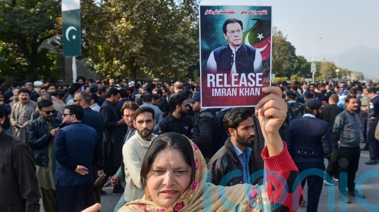 Court sentences ex-Pakistan PM Imran Khan and wife to 17 years over state gifts