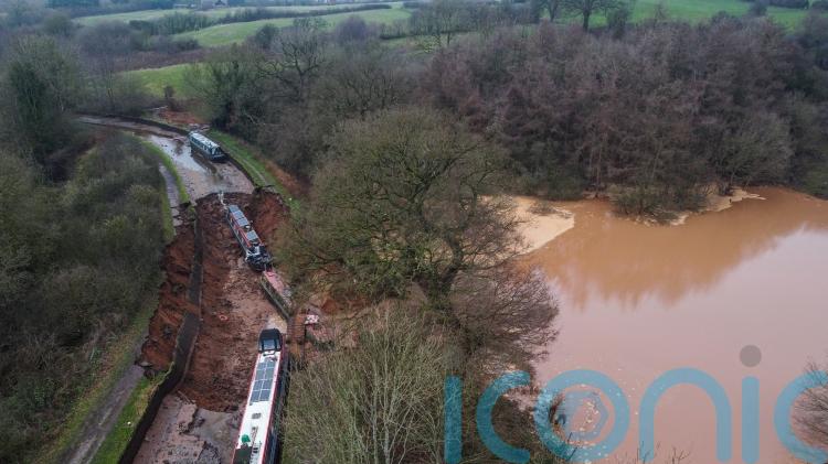 Stretch of canal dammed off after &lsquo;sinkhole&rsquo; leaves 10 needing rescue