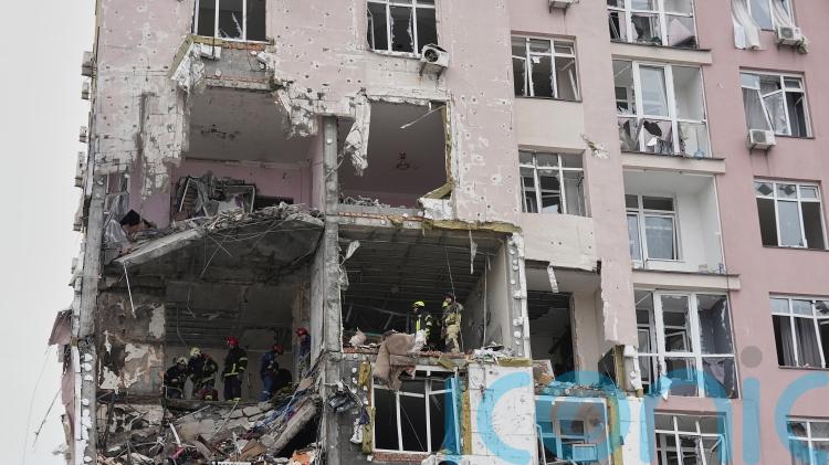 Russia targets Kyiv with missiles and drones ahead of Ukraine-US meeting