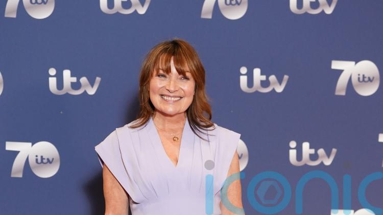 Lorraine Kelly reveals she is in mourning after death of her father