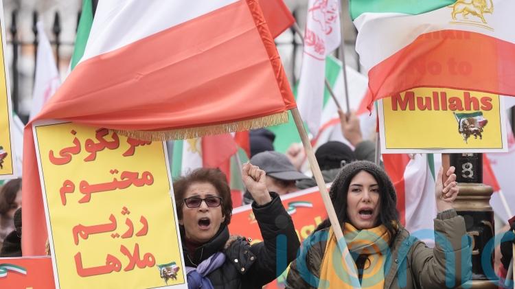 Government urged to ban Iranian revolutionary guard amid violent crackdown