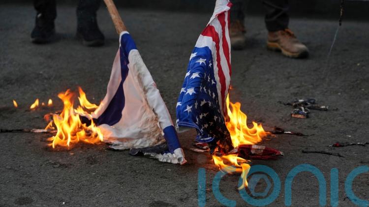 Donald Trump says Iran wants to talk as death toll from protests rises