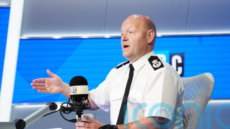 Police chief clings to his job after losing confidence of Home Secretary