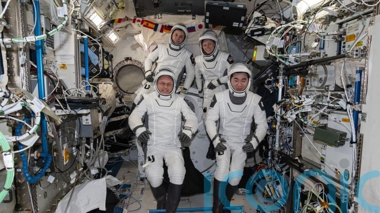 Ailing astronaut returns to Earth early in Nasa&rsquo;s first medical evacuation